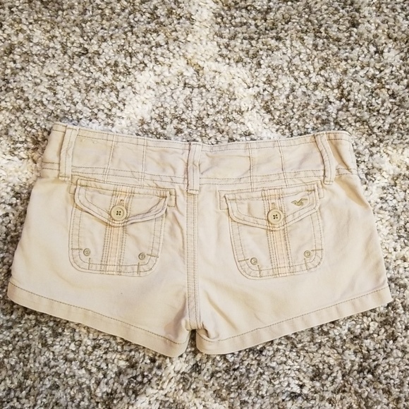 Hollister Shorts - Picture 2 of 7